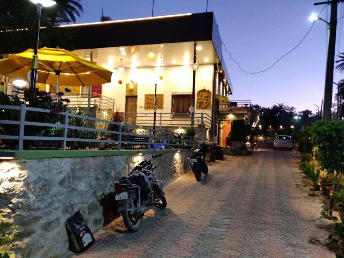 Hari Niwas - A Boutique Garden Resort Mount Abu Bagian luar foto